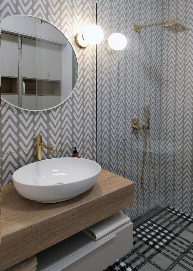 Come&Stay Apartments Wola Varsavia Esterno foto