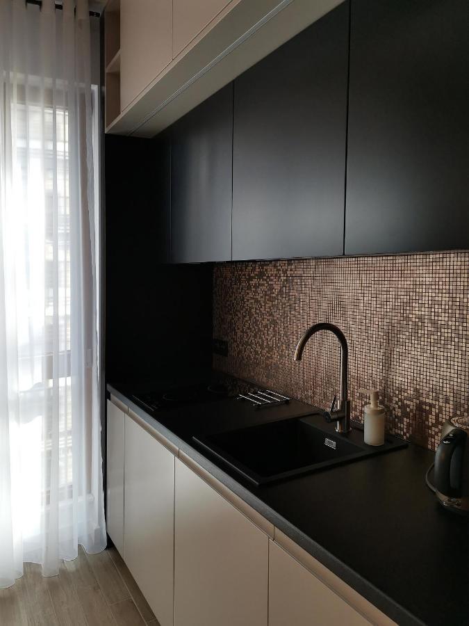 Come&Stay Apartments Wola Varsavia Esterno foto